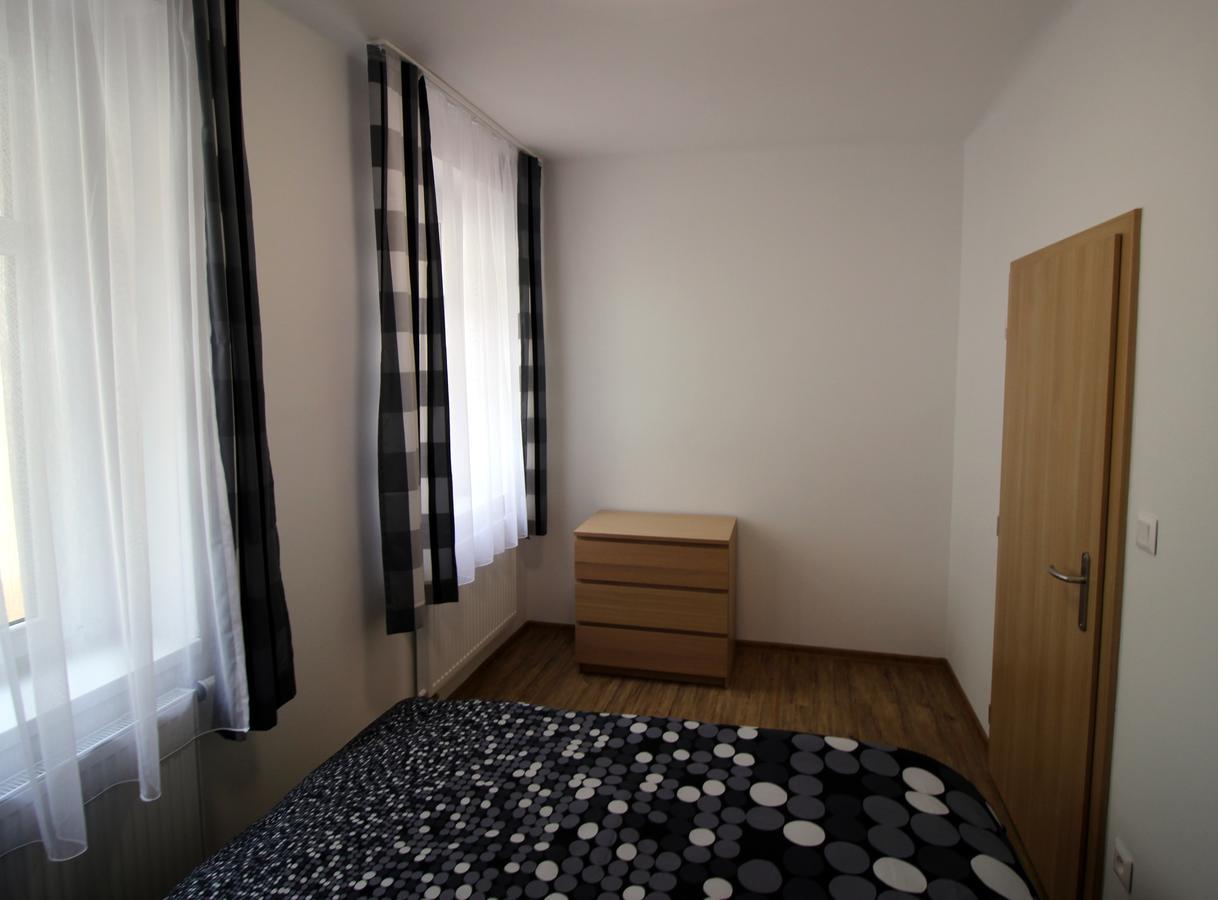 Apartmany Na Sadech Trebon Bagian luar foto
