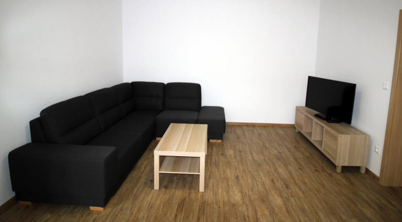 Apartmany Na Sadech Trebon Bagian luar foto